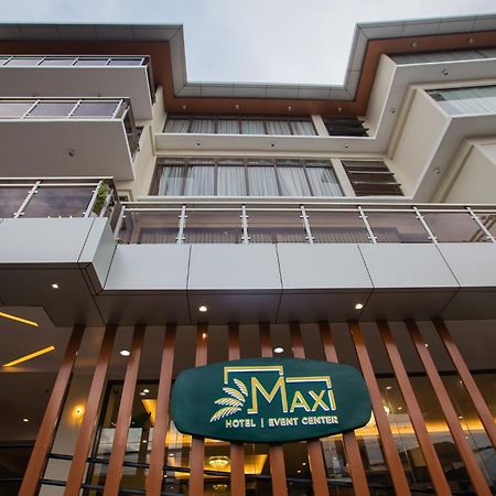 Maxi Hotel And Event Center タグビララン エクステリア 写真